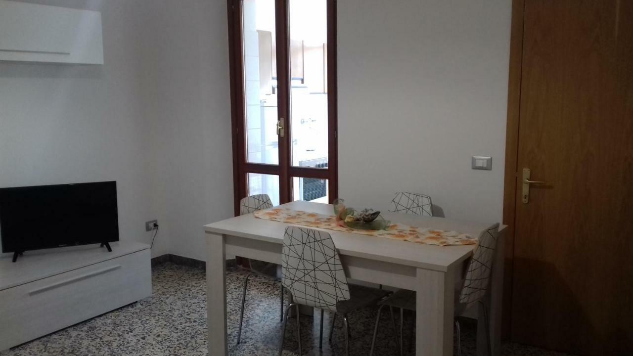 App Sul Lungomare Appartement San Benedetto del Tronto Buitenkant foto