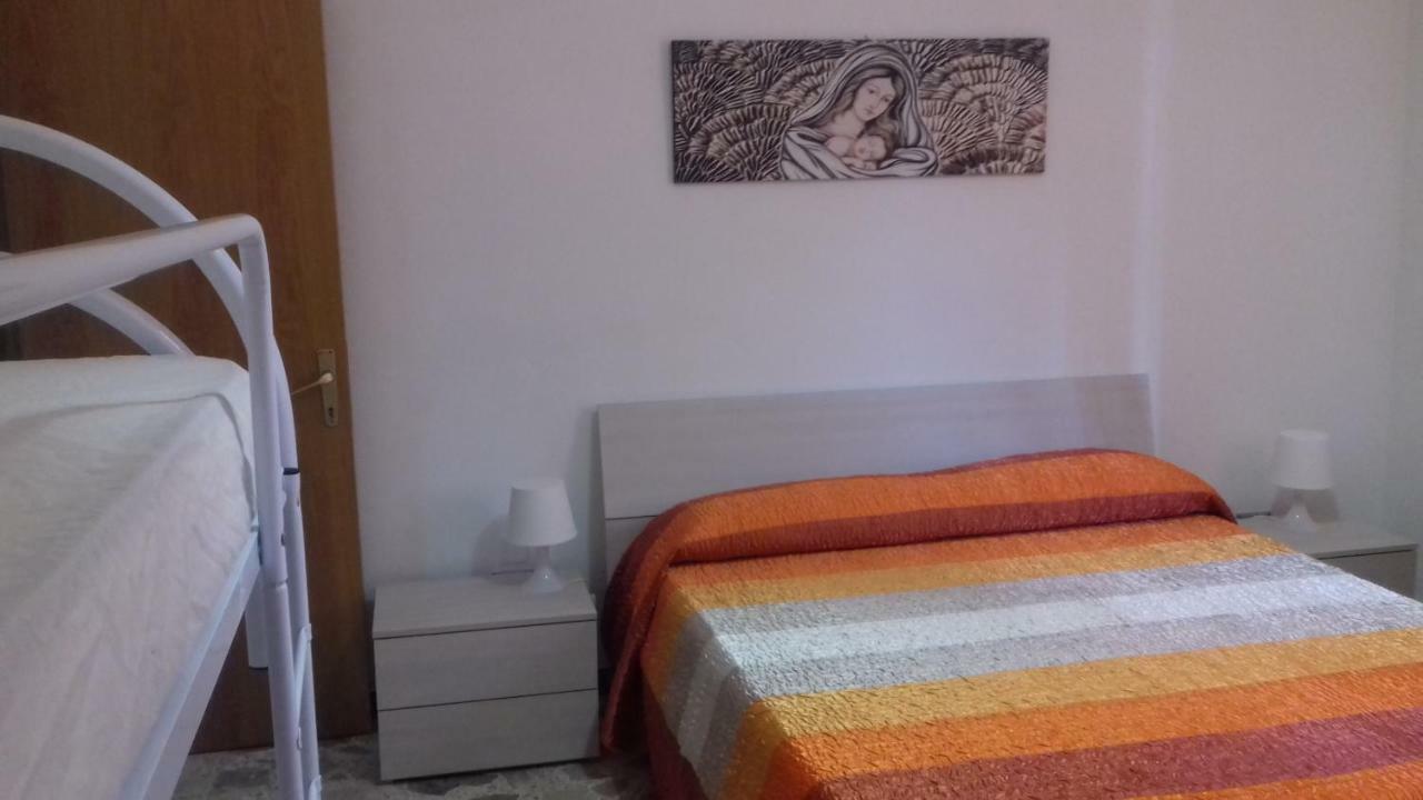 App Sul Lungomare Appartement San Benedetto del Tronto Buitenkant foto
