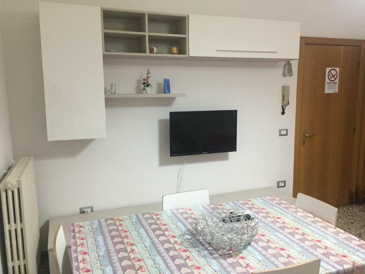 App Sul Lungomare Appartement San Benedetto del Tronto Buitenkant foto