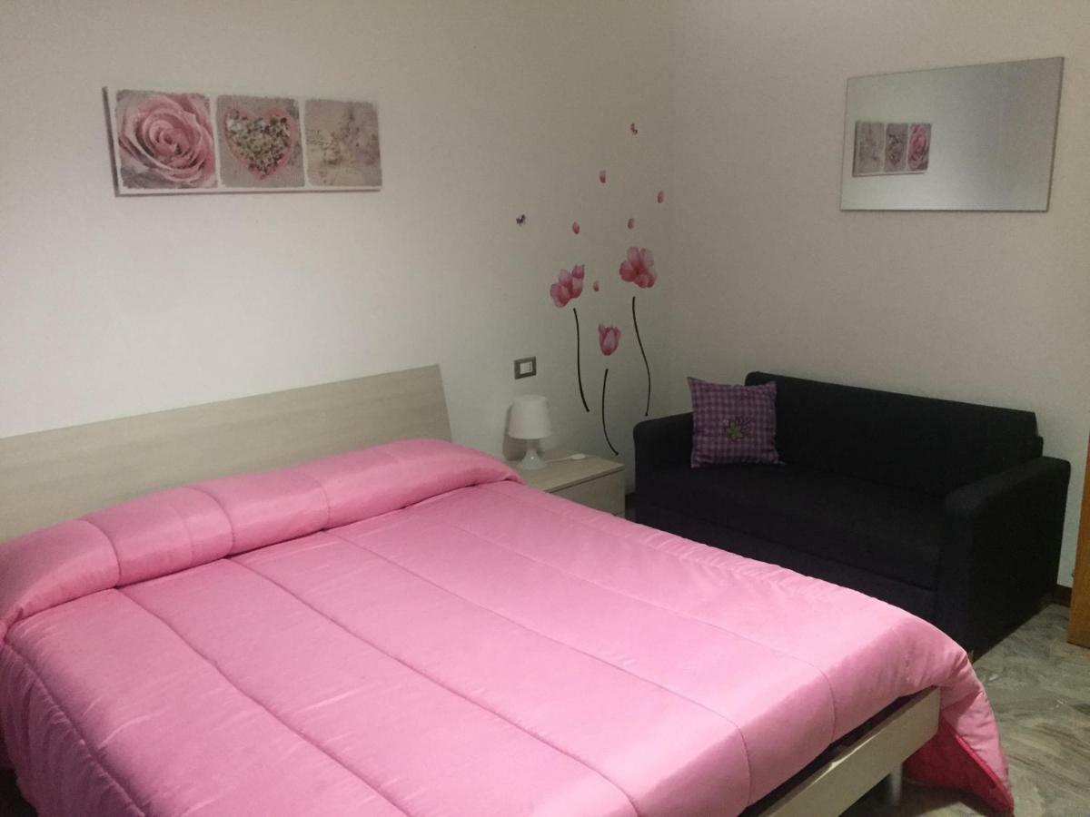 App Sul Lungomare Appartement San Benedetto del Tronto Buitenkant foto