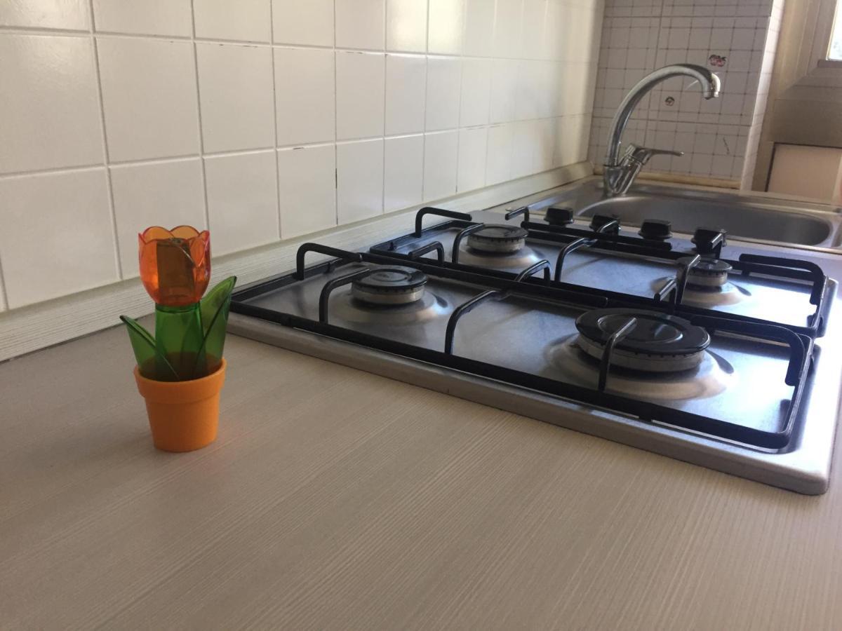 App Sul Lungomare Appartement San Benedetto del Tronto Buitenkant foto